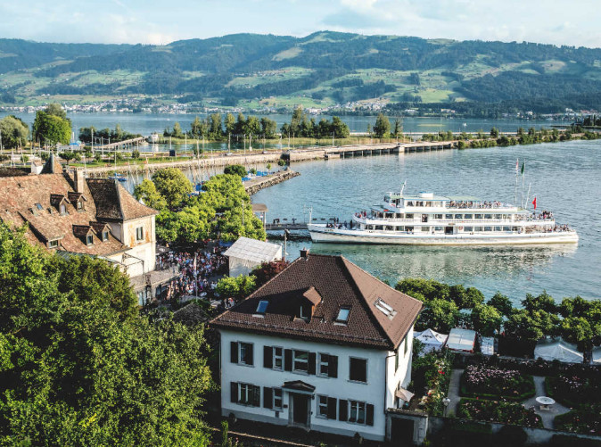 0020_Schoene Aussichten Touristik_ST_3x2_Rapperswil-views-from-the-castle_38333